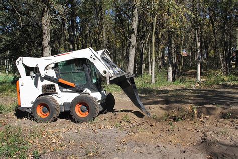 digging with a skid steer